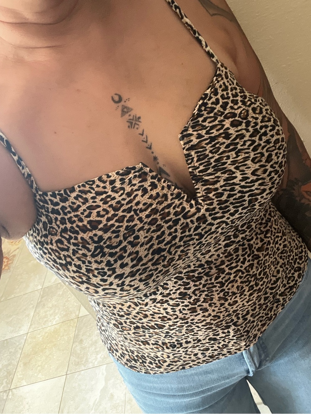 Leopard Print V-Wire Cami Tank Top Size Small - Picture 2 of 5